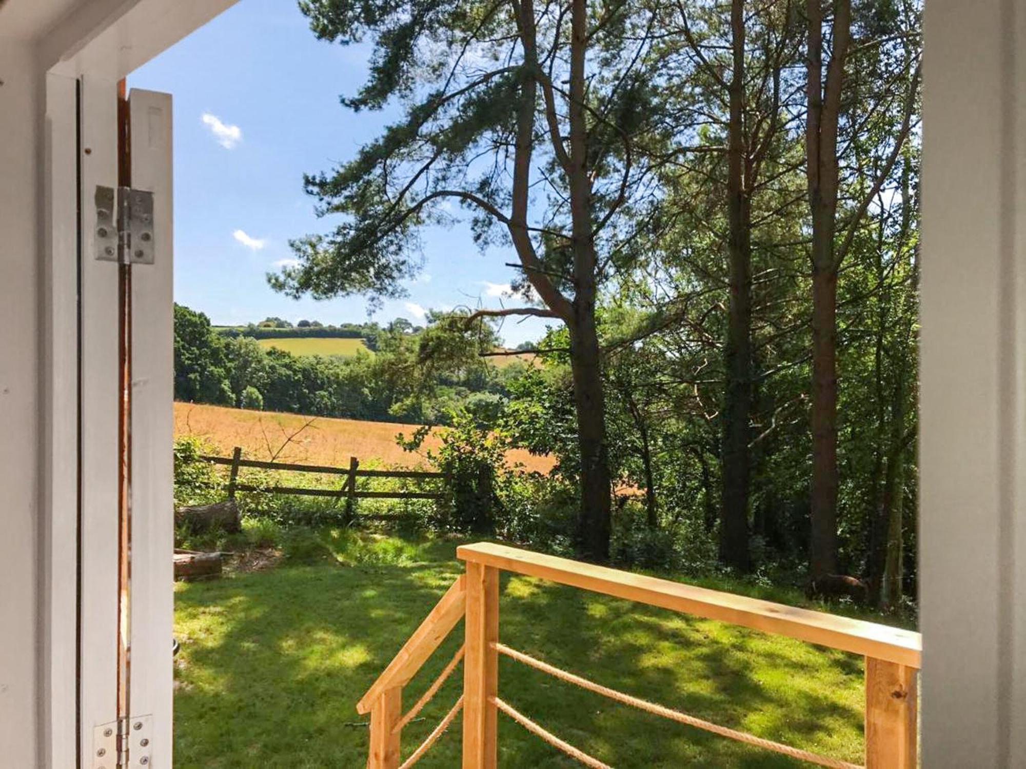 The Shepherds Hut At Rosewood House Villa Liskeard Exterior photo