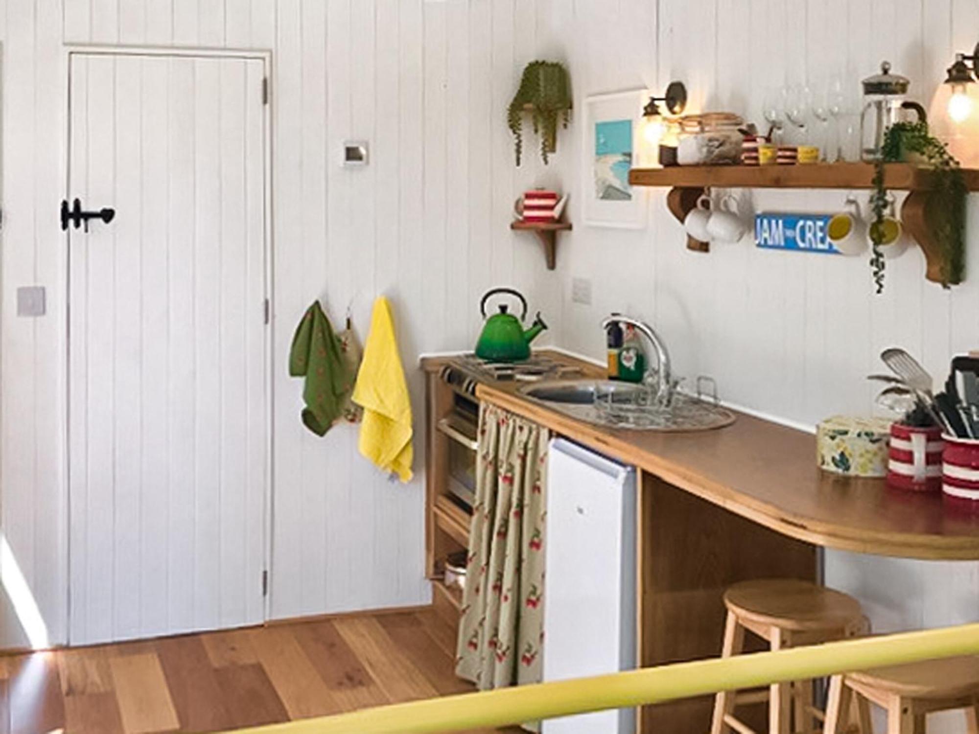 The Shepherds Hut At Rosewood House Villa Liskeard Exterior photo